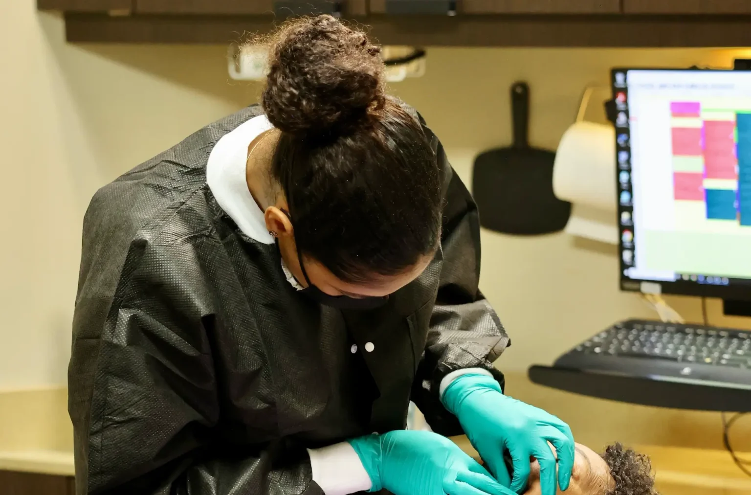 How Sinus Problems Affect Dental Implants