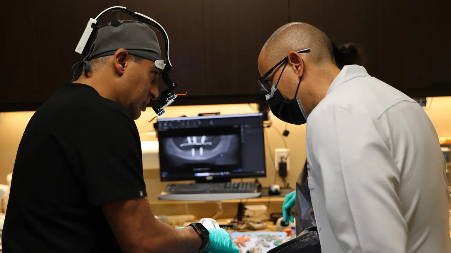 do dental implants hurt